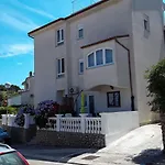 Apartman Tolles Meri 3 Mit Grill Und Garten By Interhome *