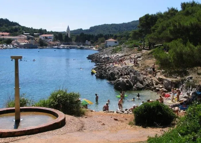 Tolles Meri 3 Mit Grill Und Garten By Interhome Mali Lošinj
